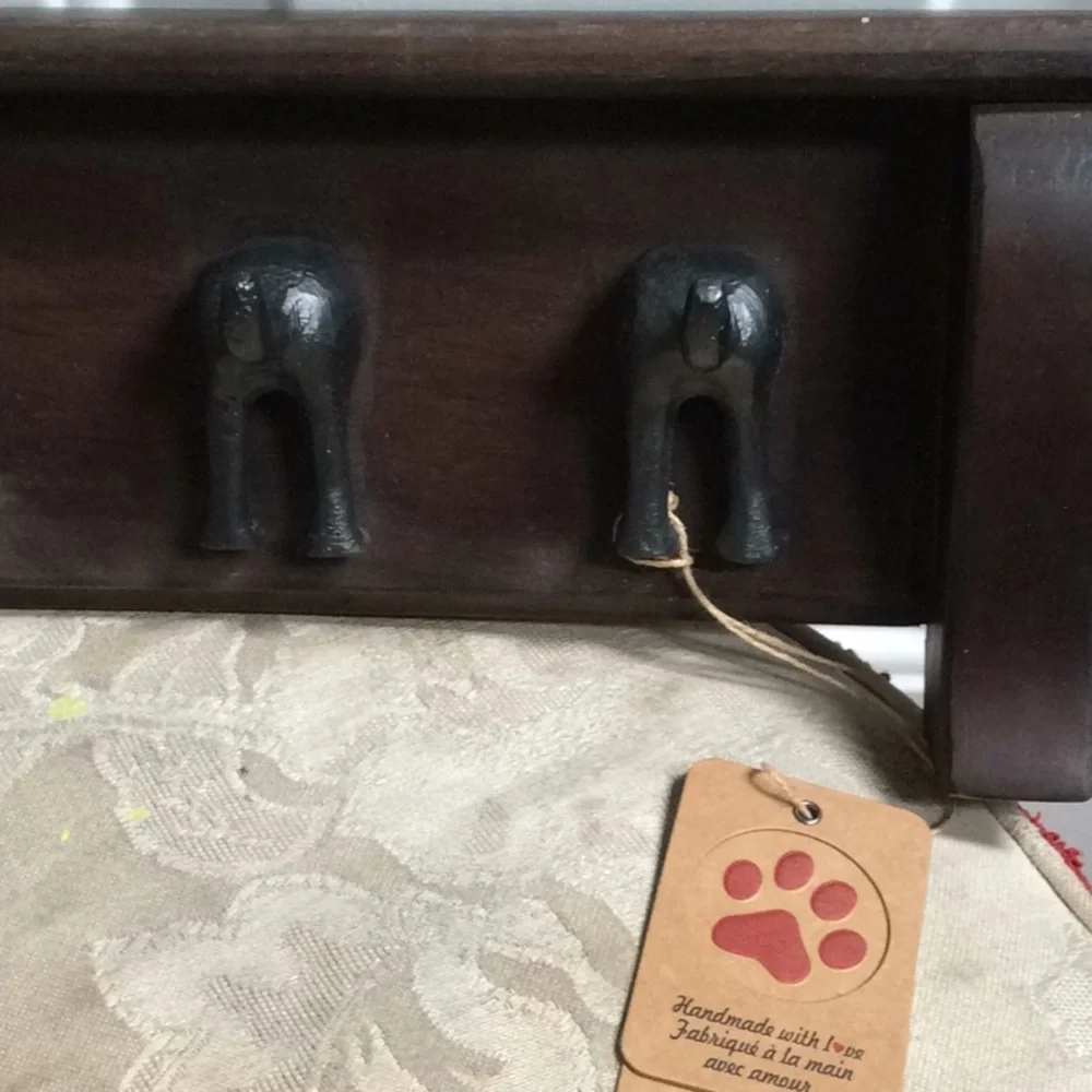 Handmade with Love Coat Hanger wood with elephants